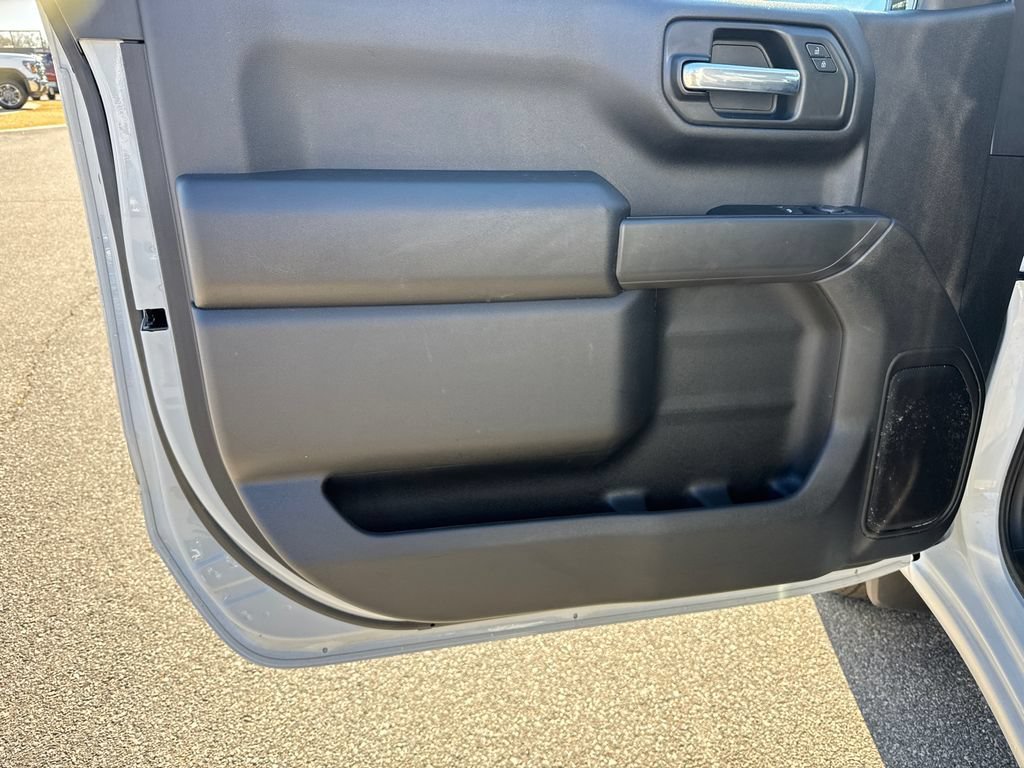 2025 GMC Sierra 1500 Pro - Photo 11