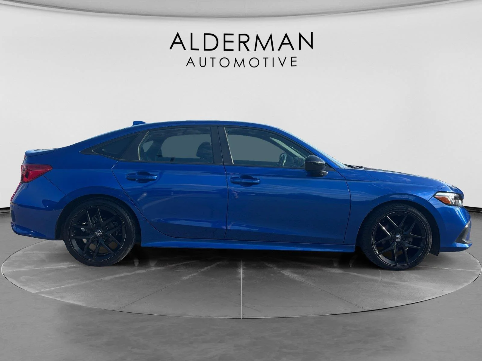 Used 2023 Aegean Blue Metallic Honda Sport image 4
