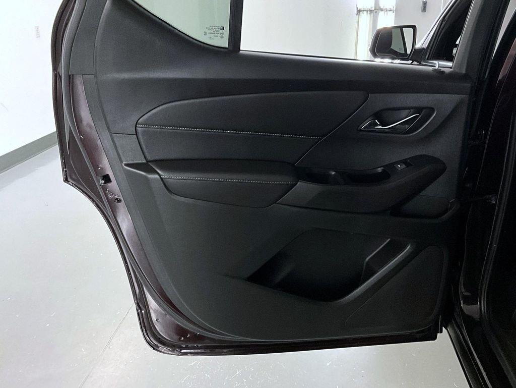 2023 Chevrolet Traverse Premier - Photo 21