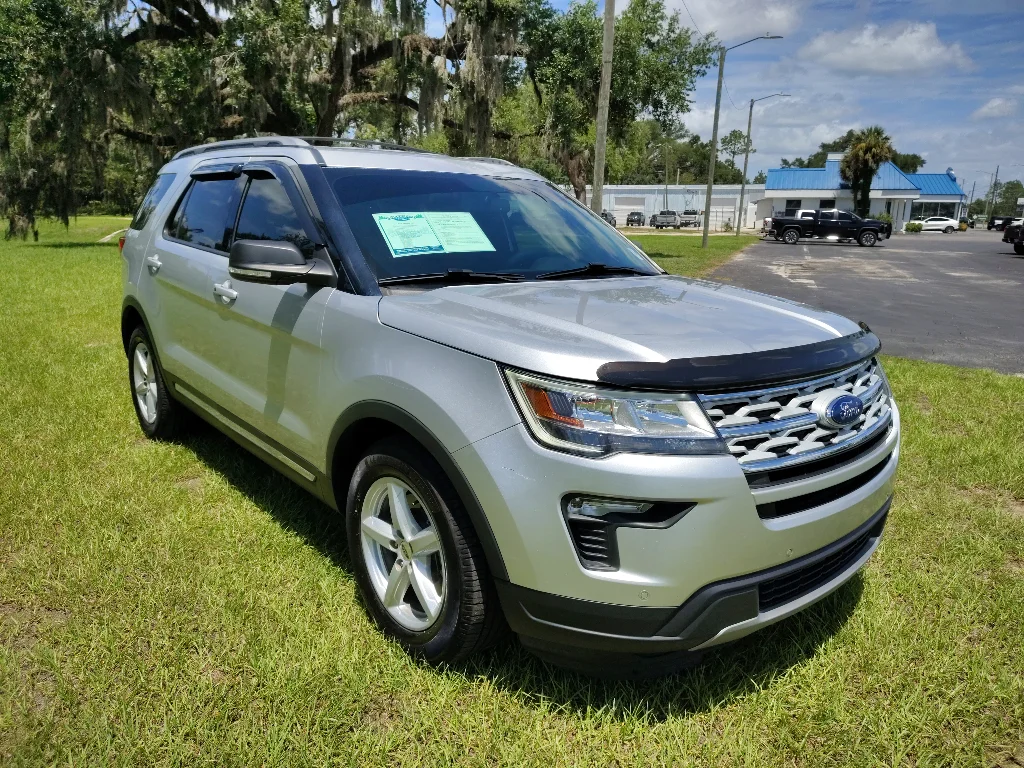Used 2019 Ingot Silver Metallic Ford XLT Premium image 8