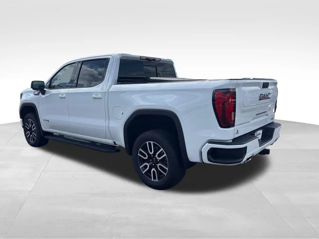 Used 2025 Summit White GMC AT4 image 3