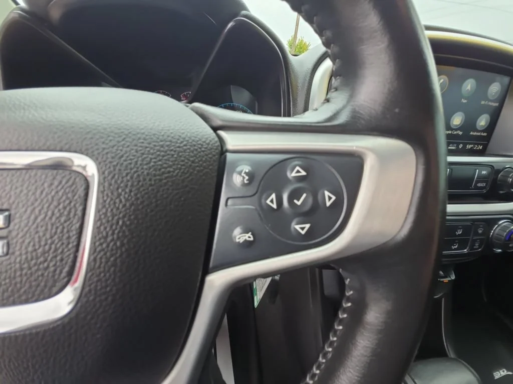 Used 2021 ONYX BLACK GMC 4WD Elevation image 25