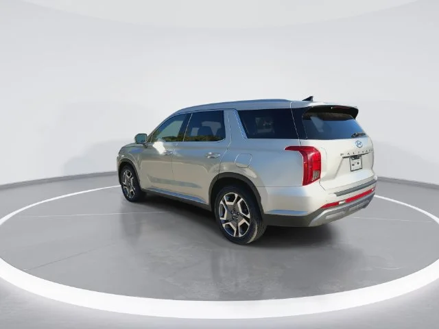 Used 2024 Silver Hyundai SEL image 6