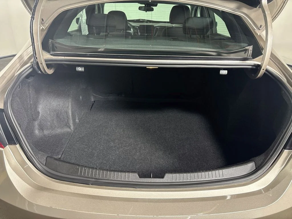 Used 2025 Gray Chevrolet LT image 20