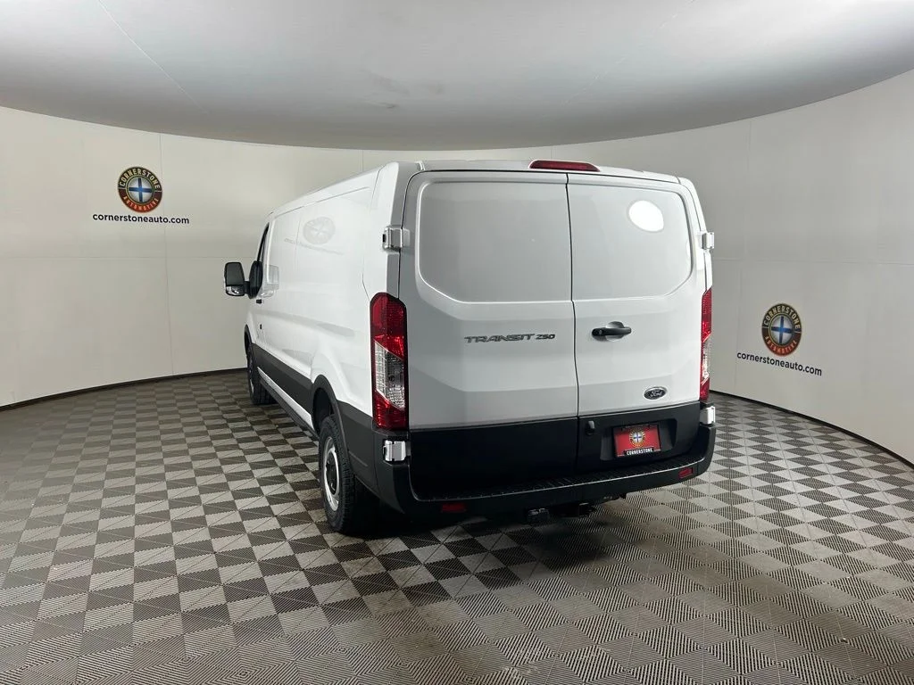 2025 Ford Transit Van Base - Photo 16