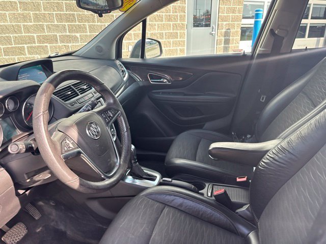 Photo 16