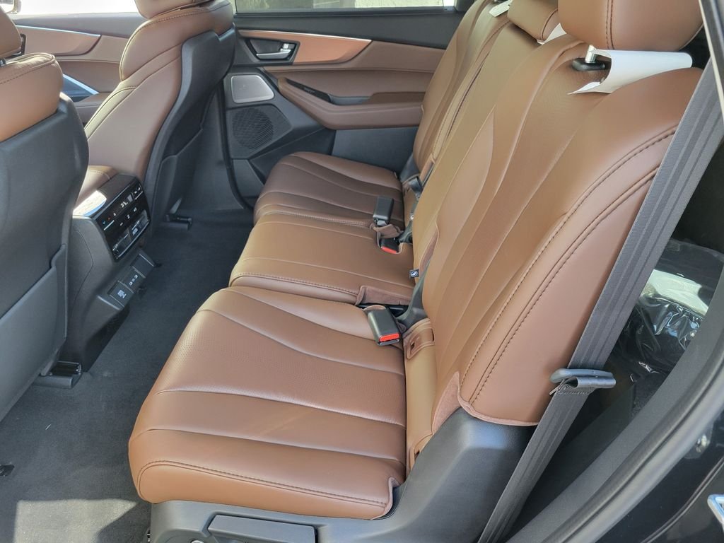 New 2026 Majestic Black Pearl Acura Technology Package image 13