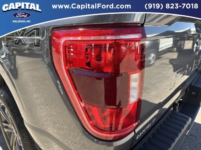 Used 2023 Gray Ford XLT image 15