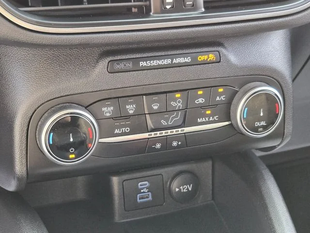 Used 2023 Silver Ford Active image 28
