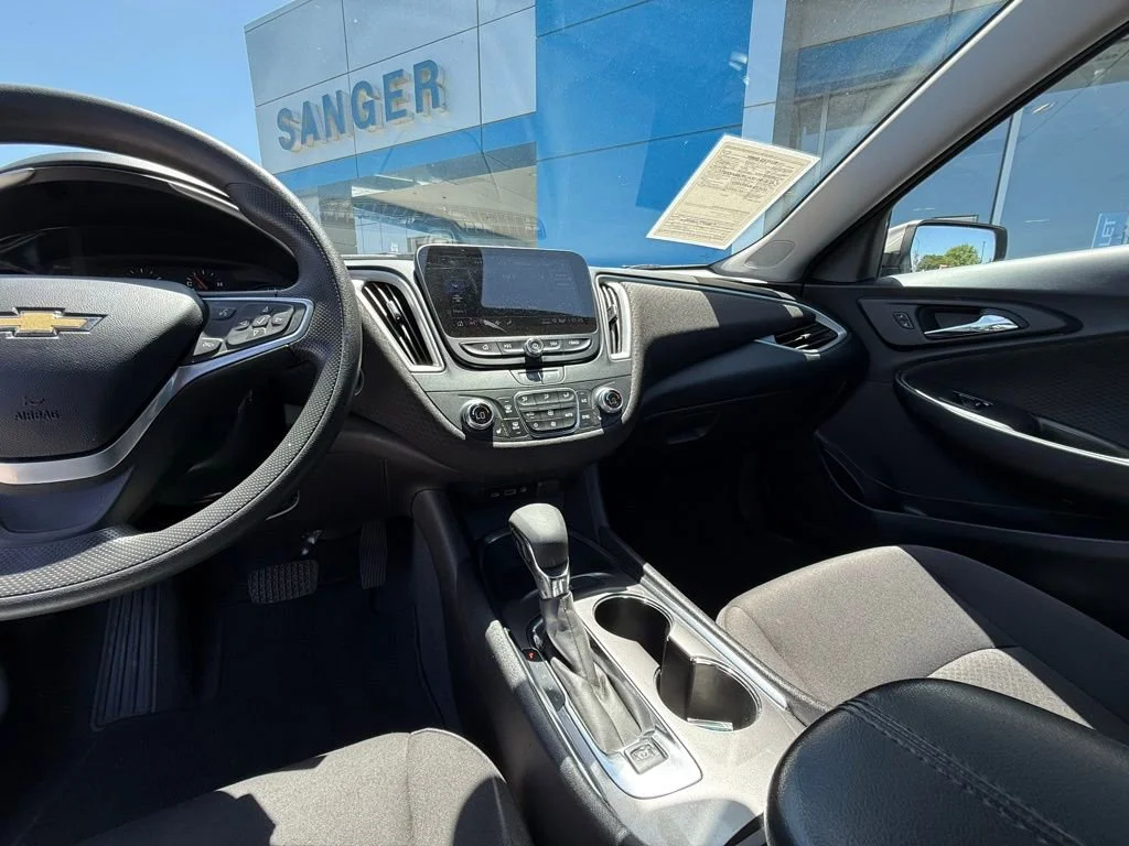 Used 2022 Mineral Gray Metallic Chevrolet LT image 22
