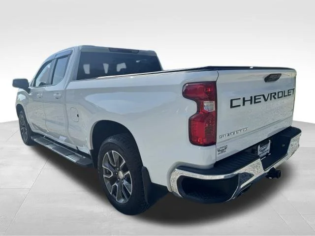 Used 2023 White Chevrolet LT image 6