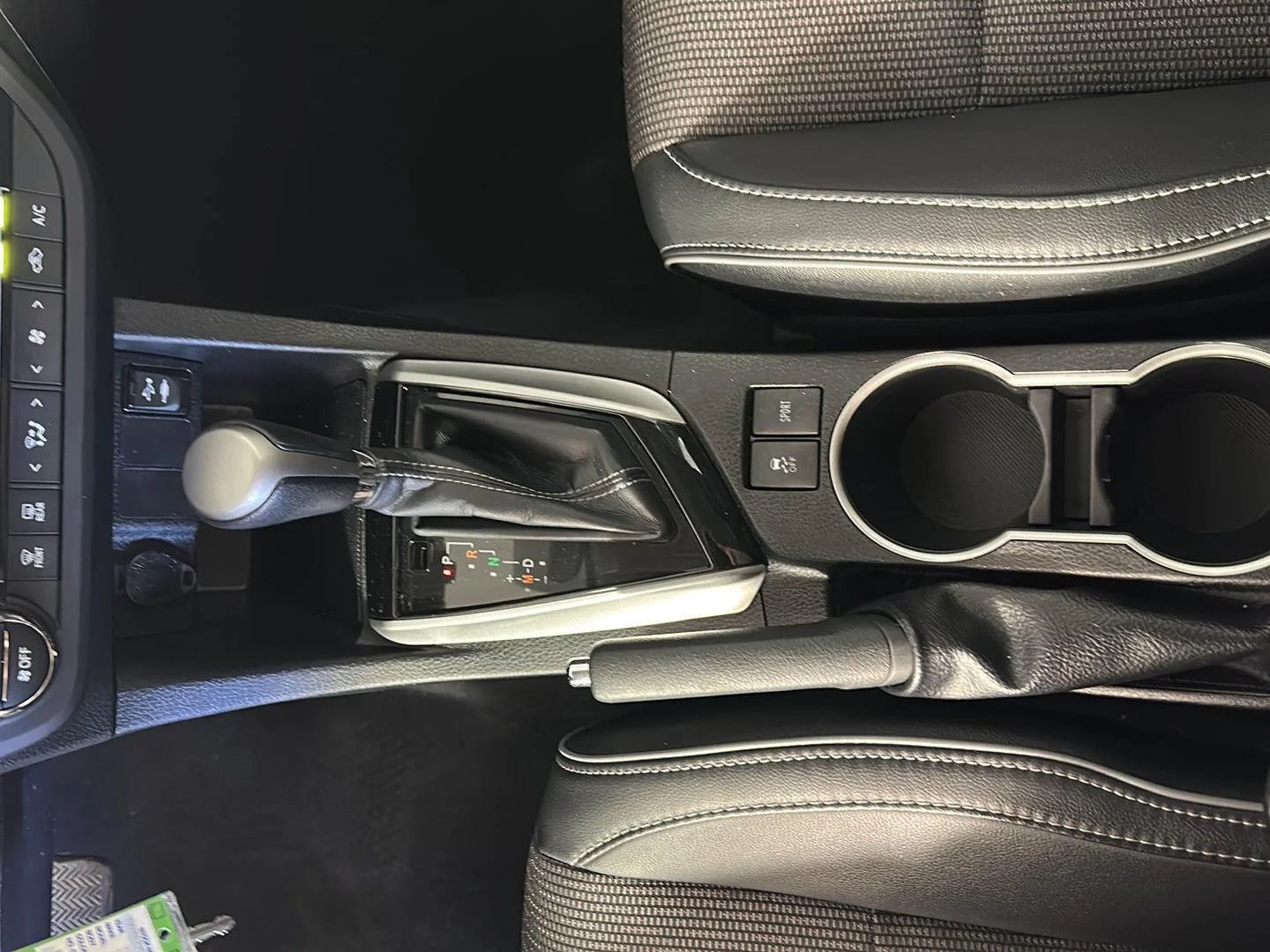 Used 2015 Classic Silver Metallic Toyota S Plus image 17