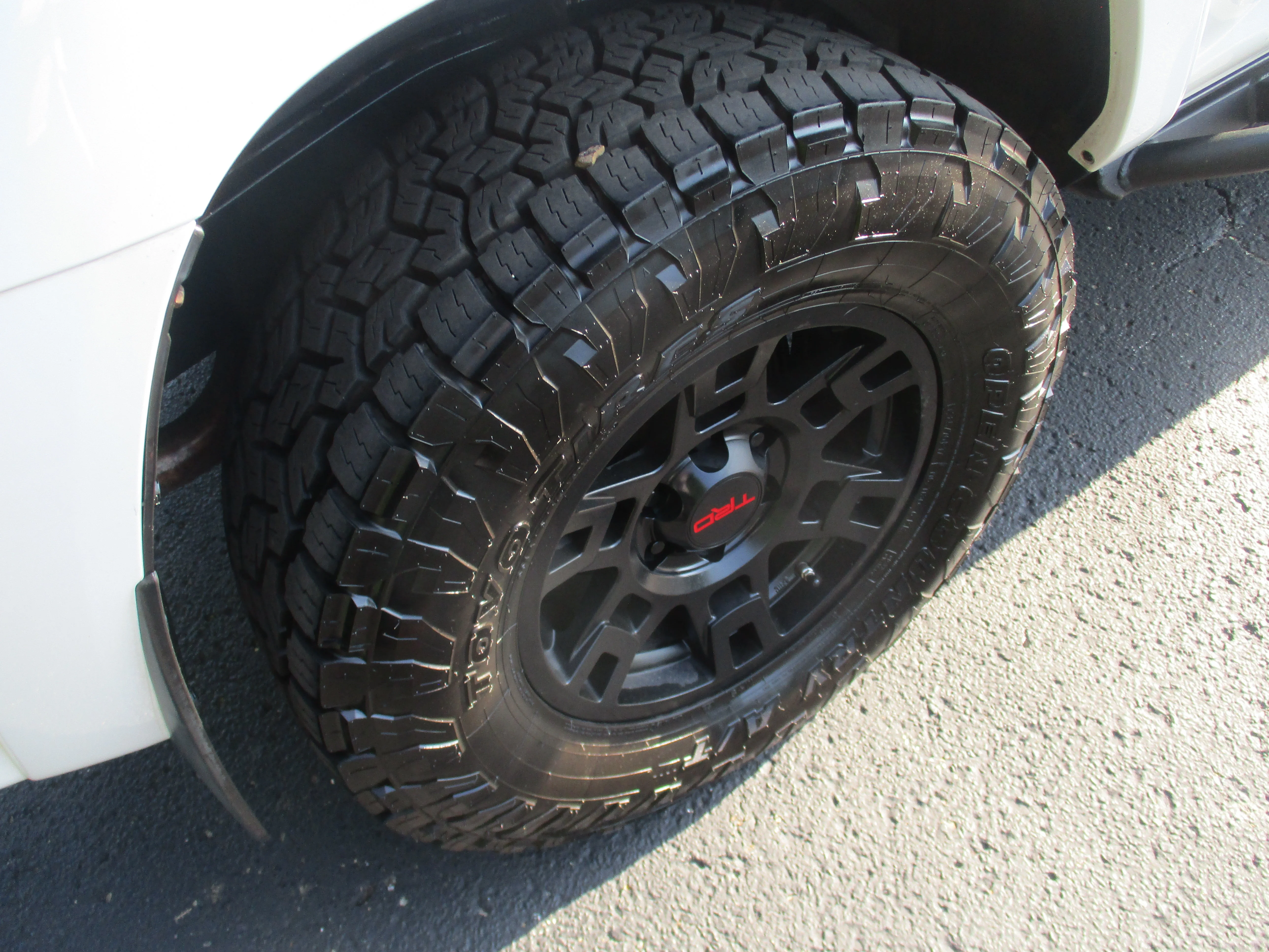 Used 2017 SUPER WHITE Toyota  image 51