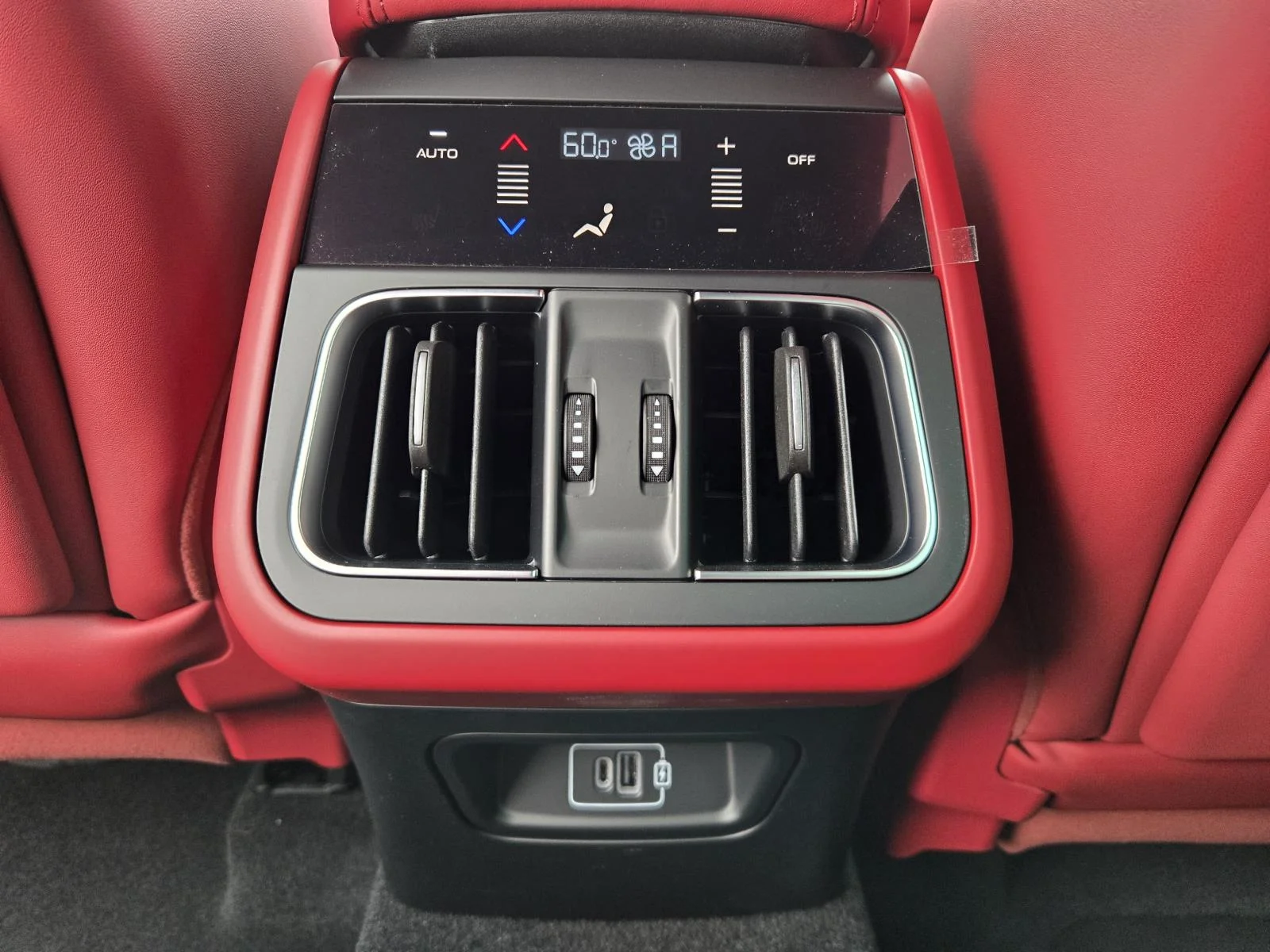 2026 Maserati Grecale Modena V6 - Photo 25