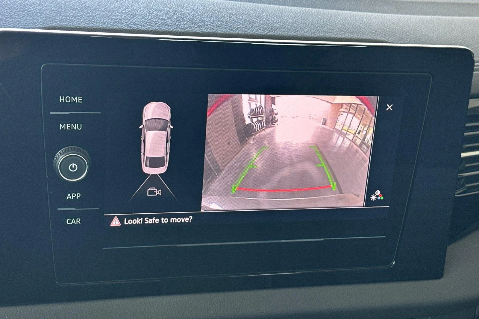 New 2026 Platinum Gray Metallic Volkswagen S image 18