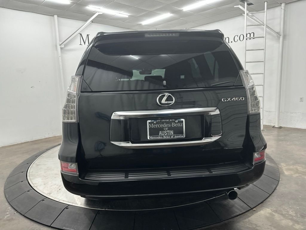 Used 2022 Black Lexus 460 Luxury image 6