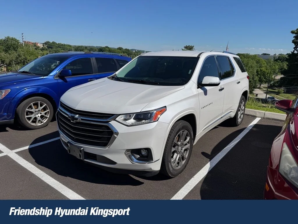 Used 2018 Beige Chevrolet Premier image 1
