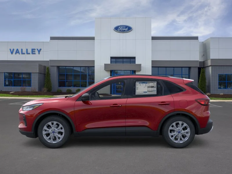 New 2026 Rapid Red Metallic Tinted Clearcoat Ford Active® image 60