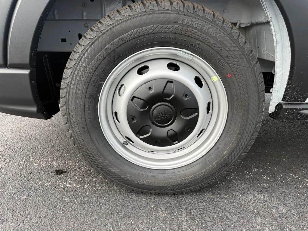 New 2026 Oxford White Ford Cargo Van image 12