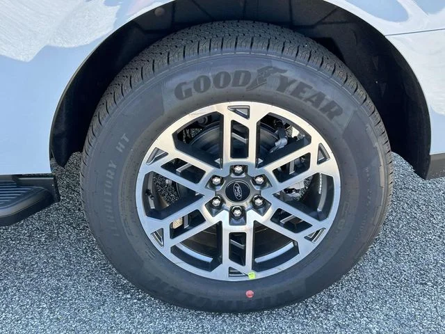 New 2026 Glacier Gray Metallic Tri-Coat Ford Active image 7