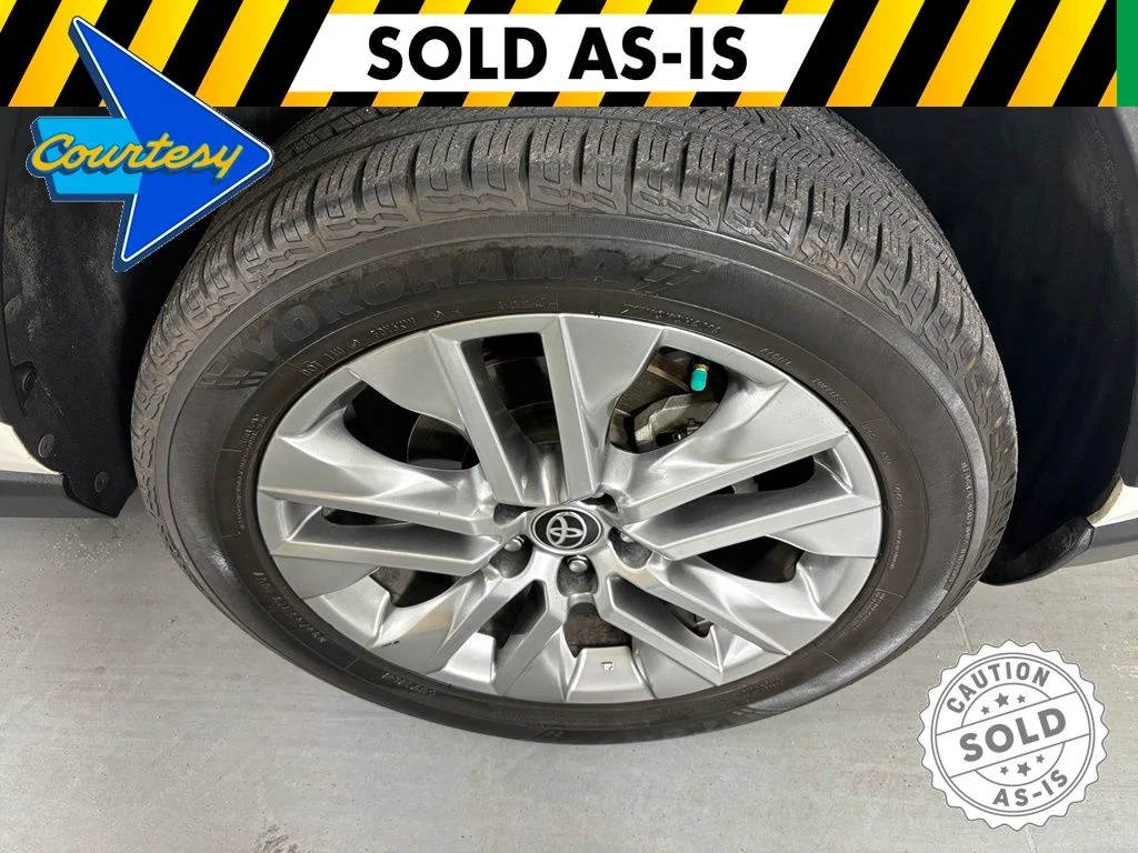Certified Used 2021 White Toyota Limited image 10