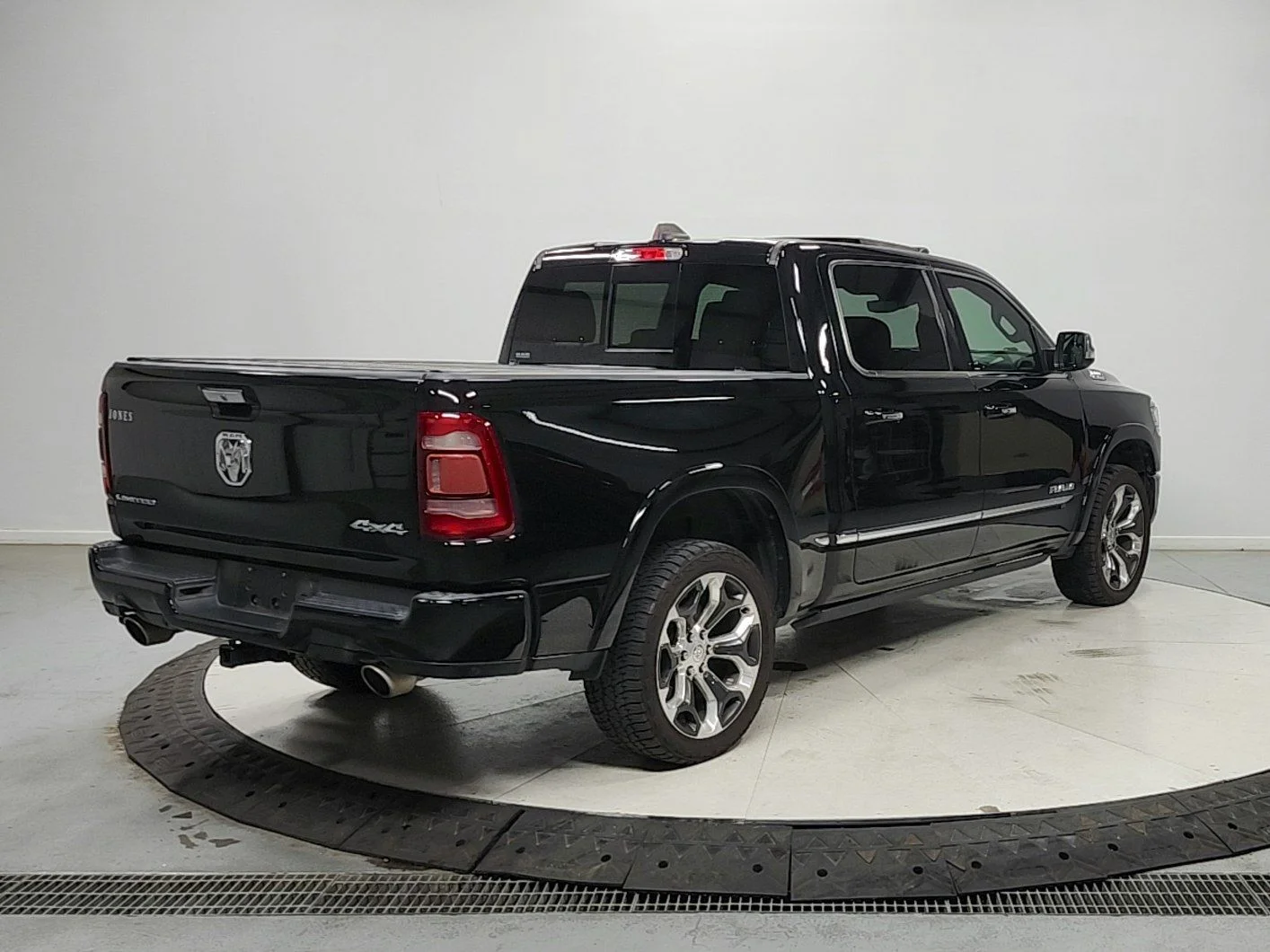 Used 2020 Black Ram Limited image 7