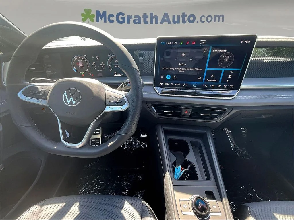 New 2026 Monterey Blue W/Deep Black Roof Volkswagen 2.0T SE R-Line Black image 5
