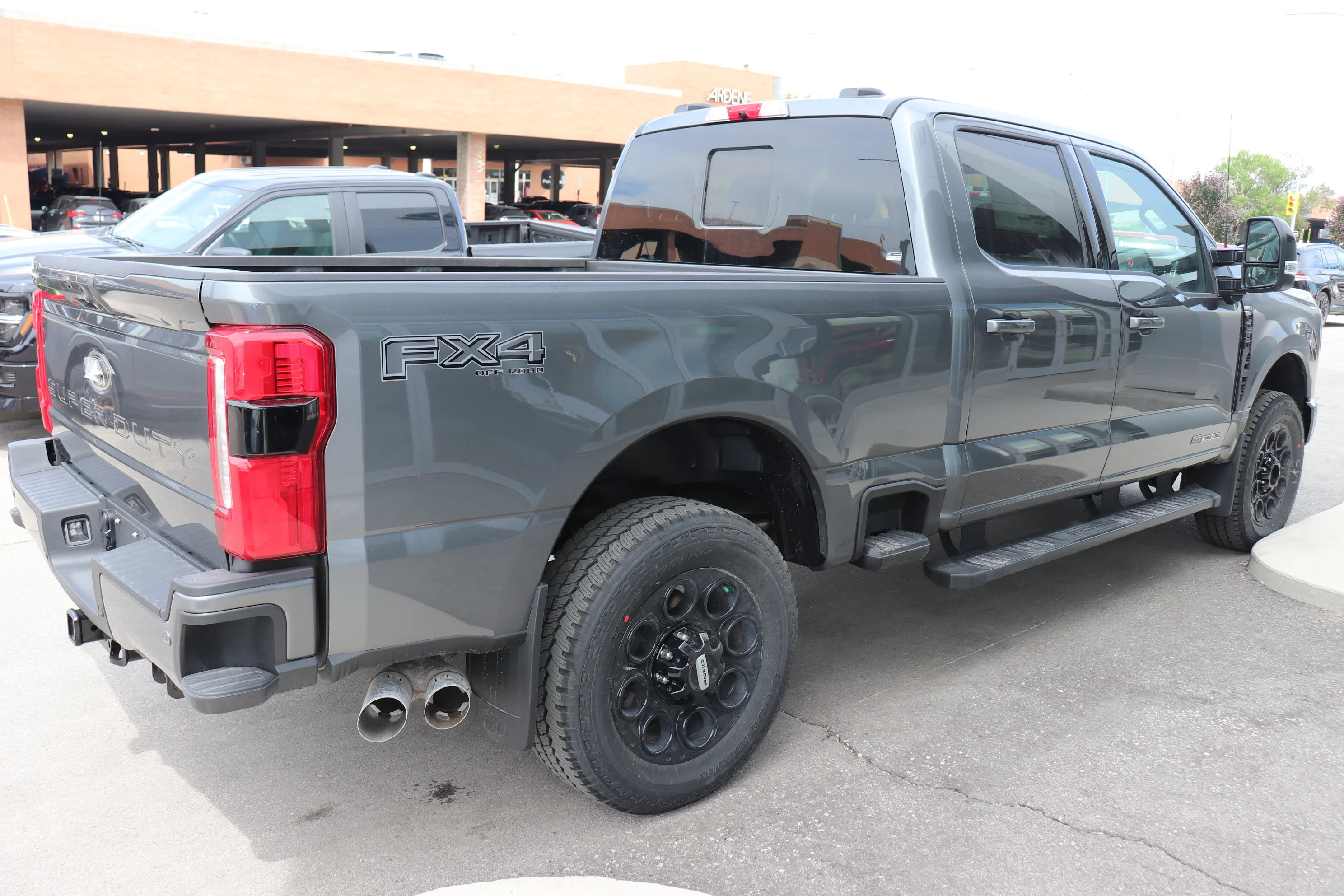 New 2026 CARBONIZED GREY METALLIC Ford LARIAT image 5