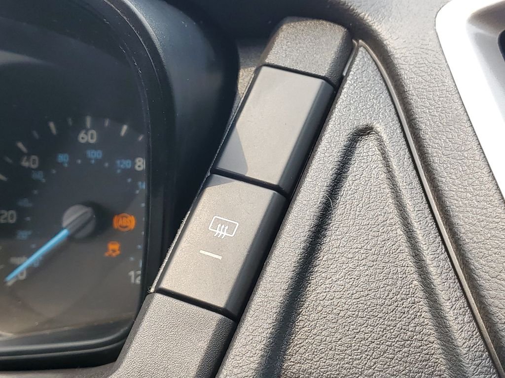 Used 2017 White Ford XLT image 21