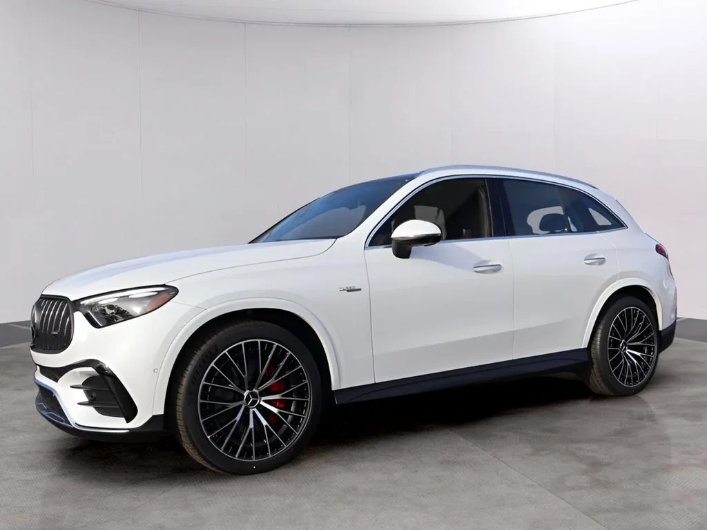 New 2026 MANUFAKTUR Moonlight White Metallic Mercedes-Benz GLC 43 AMG® image 3