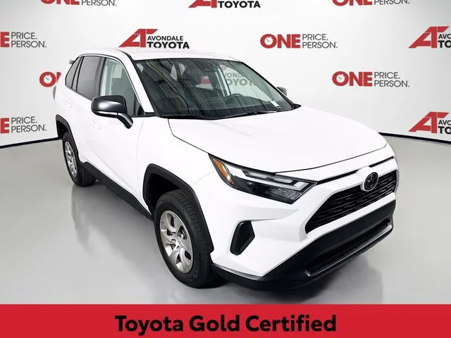 2024 Toyota RAV4 LE FWD's photo