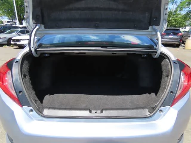 Used 2019 Lunar Silver Metallic Honda Sport image 11