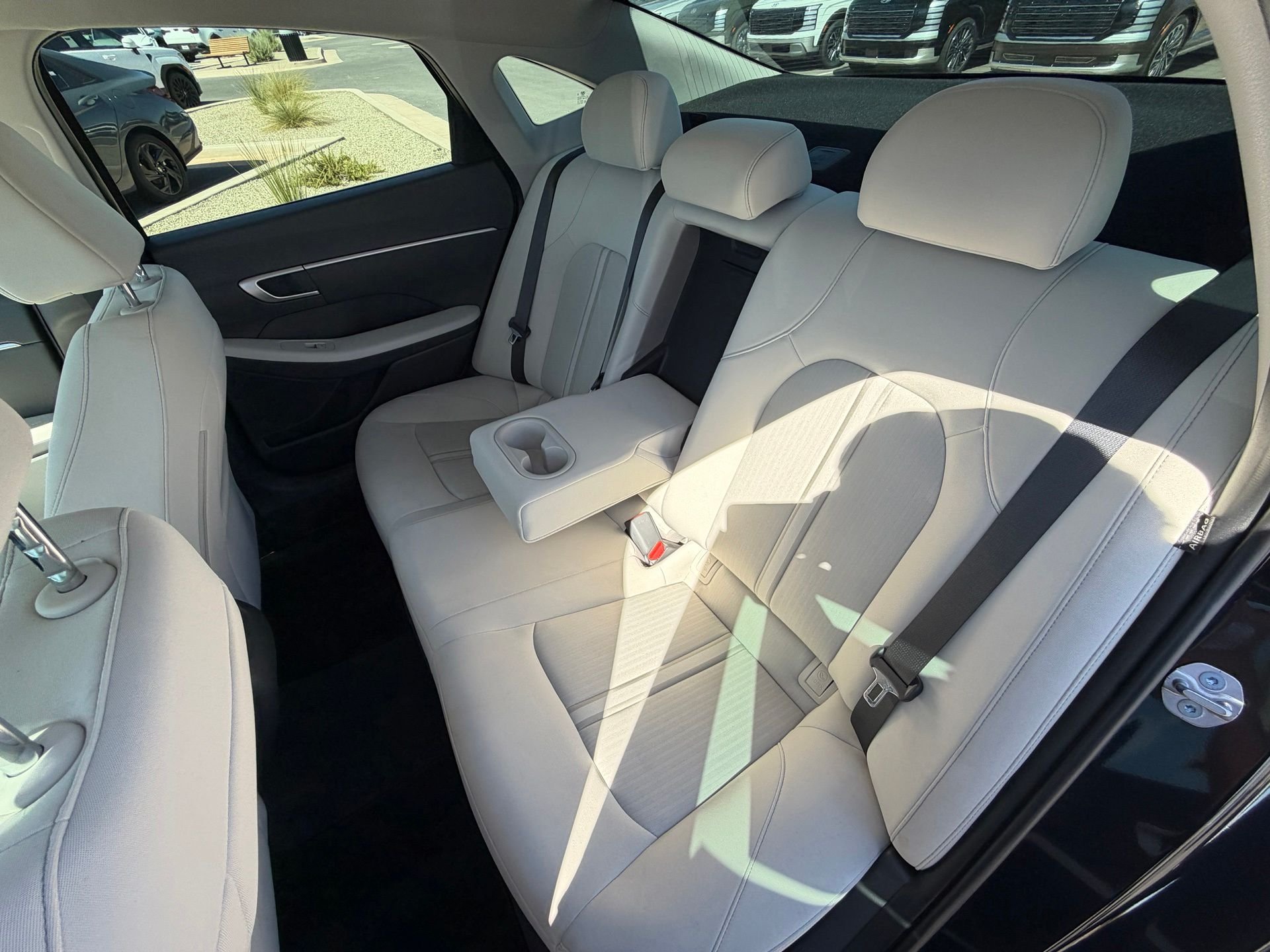 Certified Used 2025 Blue Hyundai SEL image 30