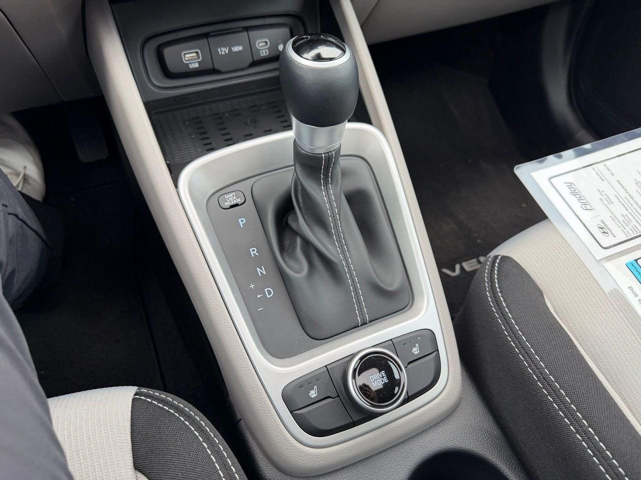 2026 Hyundai Venue SEL - Photo 27