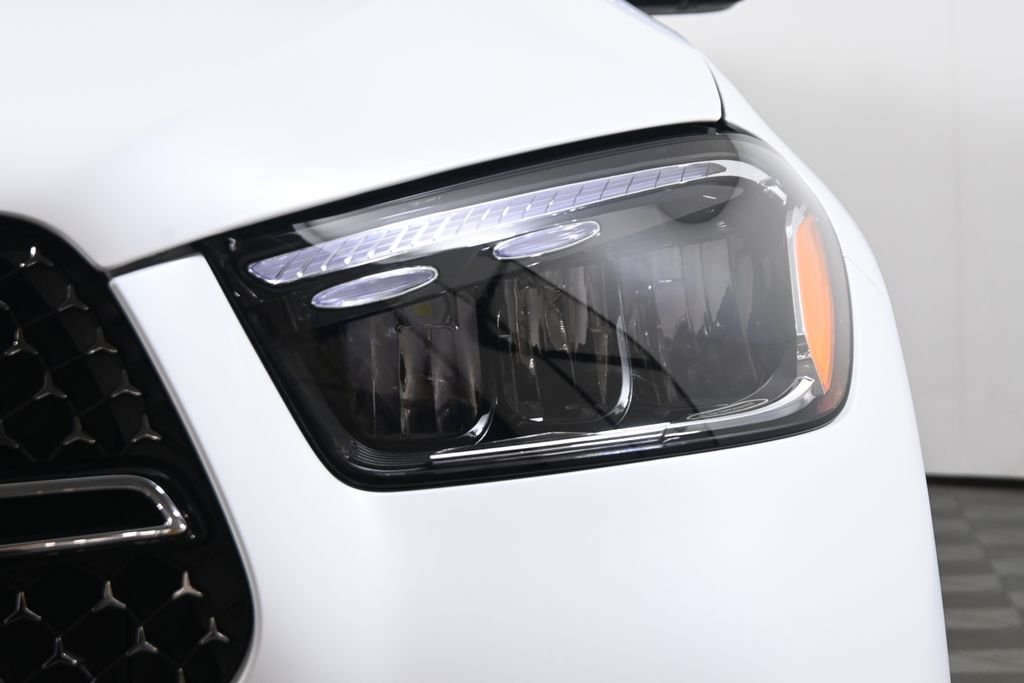 New 2026 MANUFAKTUR Moonlight White Magno Mercedes-Benz GLE 450 image 11