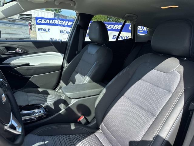 Used 2025 Summit White Chevrolet LT image 37