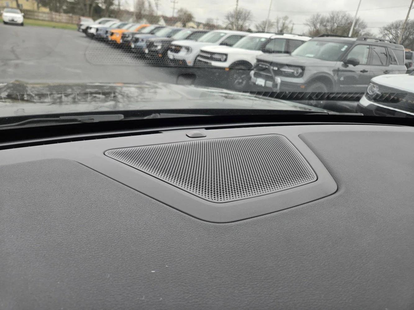 New 2026 Agate Black Metallic Ford Tremor image 5