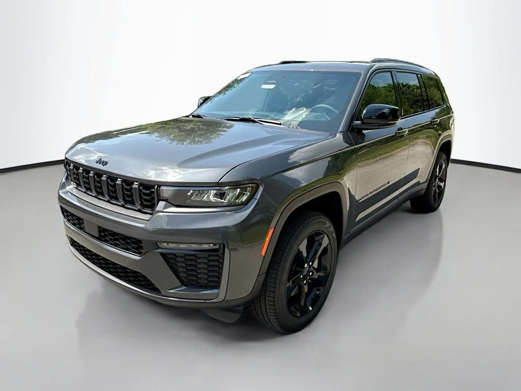 New 2026 Baltic Gray Metallic Clearcoat Jeep Limited image 8
