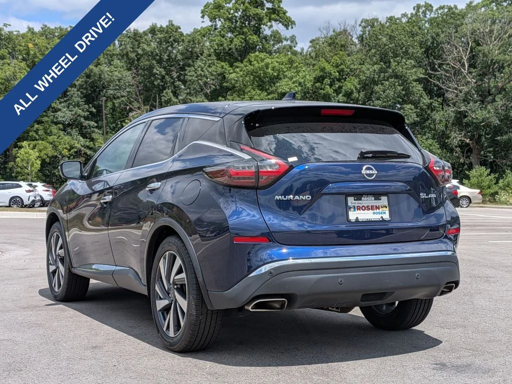 Used 2023 Blue Nissan SL image 5