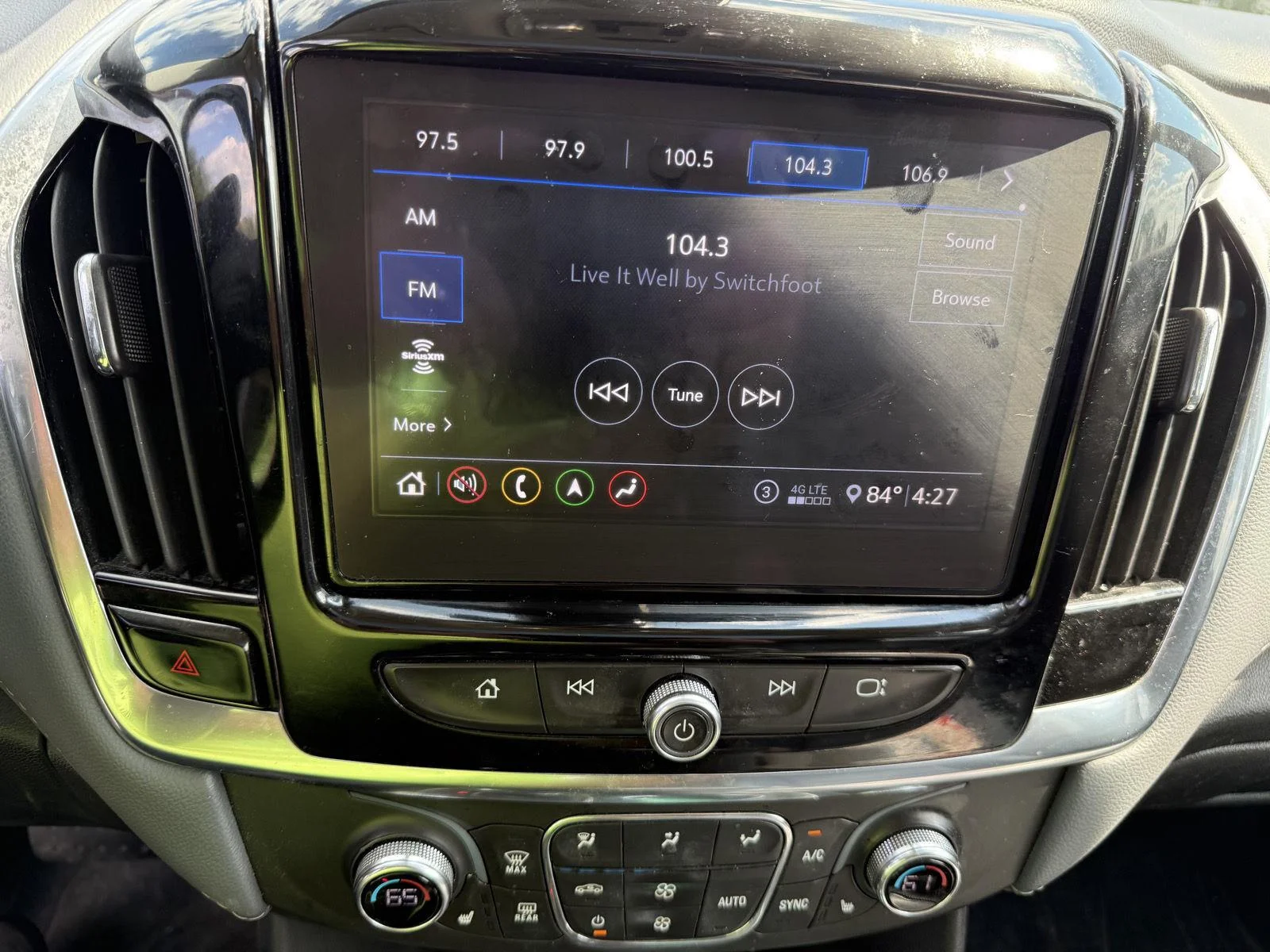 Used 2020 Summit White Chevrolet LT Leather image 12