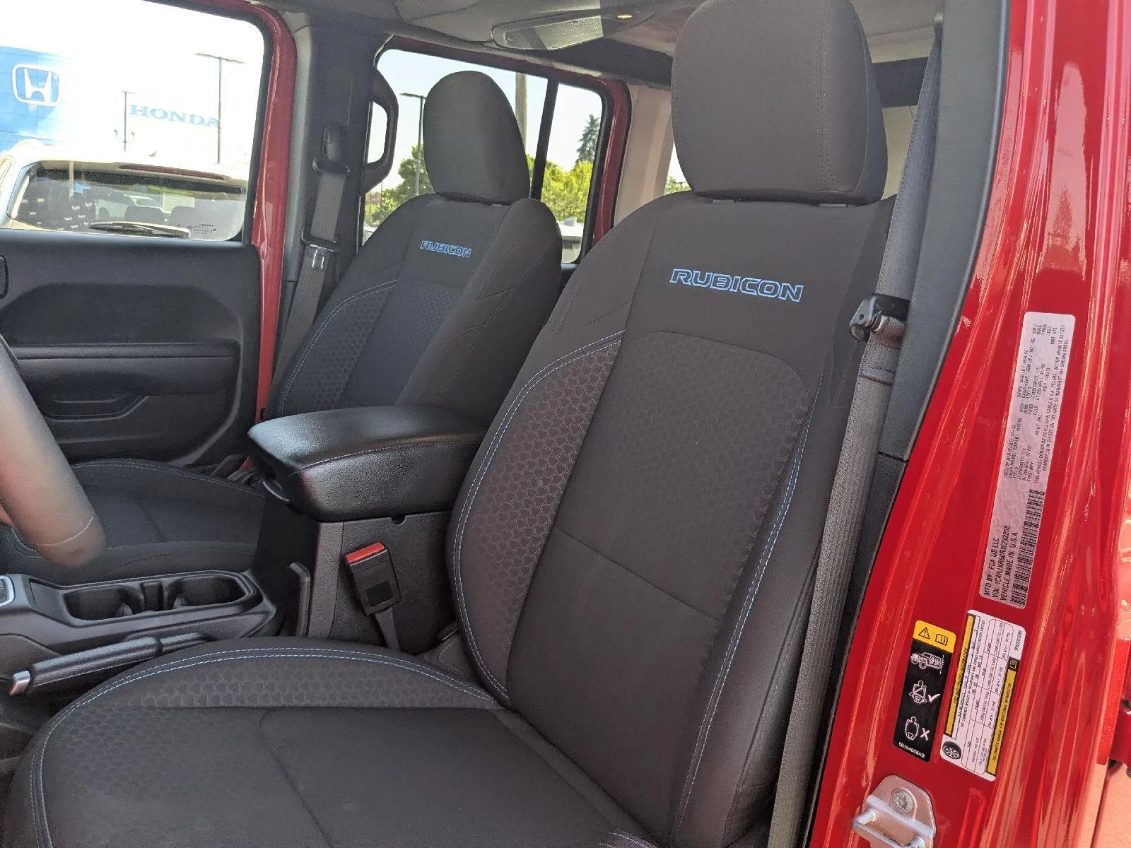 2024 Jeep Wrangler 4xe Rubicon 4XE - Photo 18