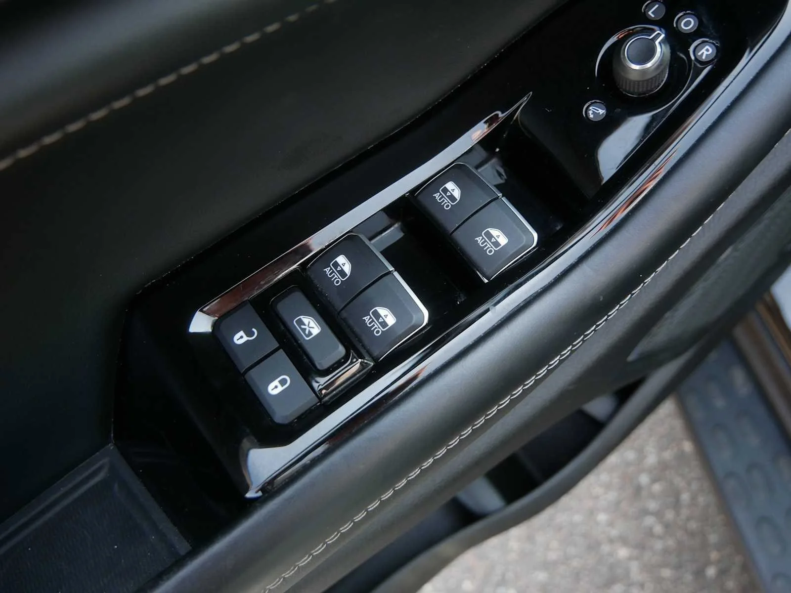 2024 Jeep Grand Cherokee L Overland - Photo 23