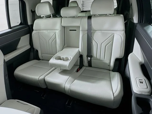 New 2026 Hyundai SANTA FE SEL