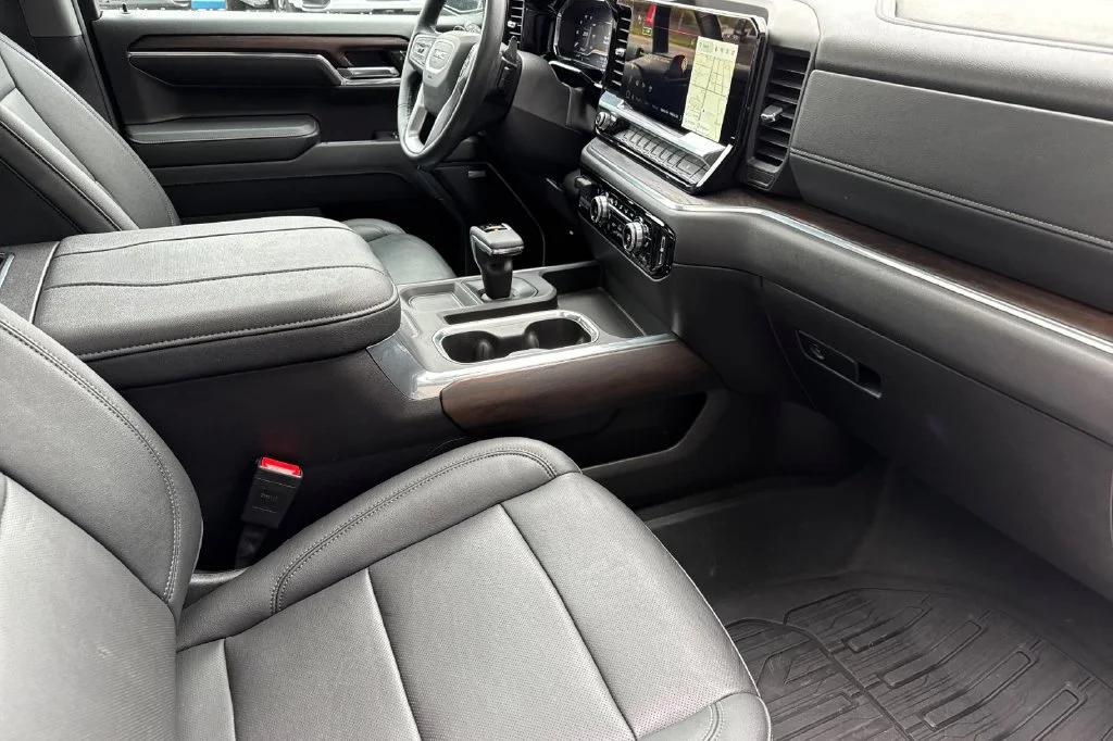 2024 GMC Sierra 1500 SLT - Photo 15
