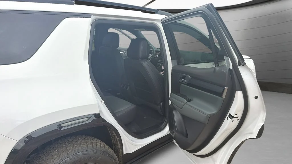 2026 GMC Terrain AT4 - Photo 13