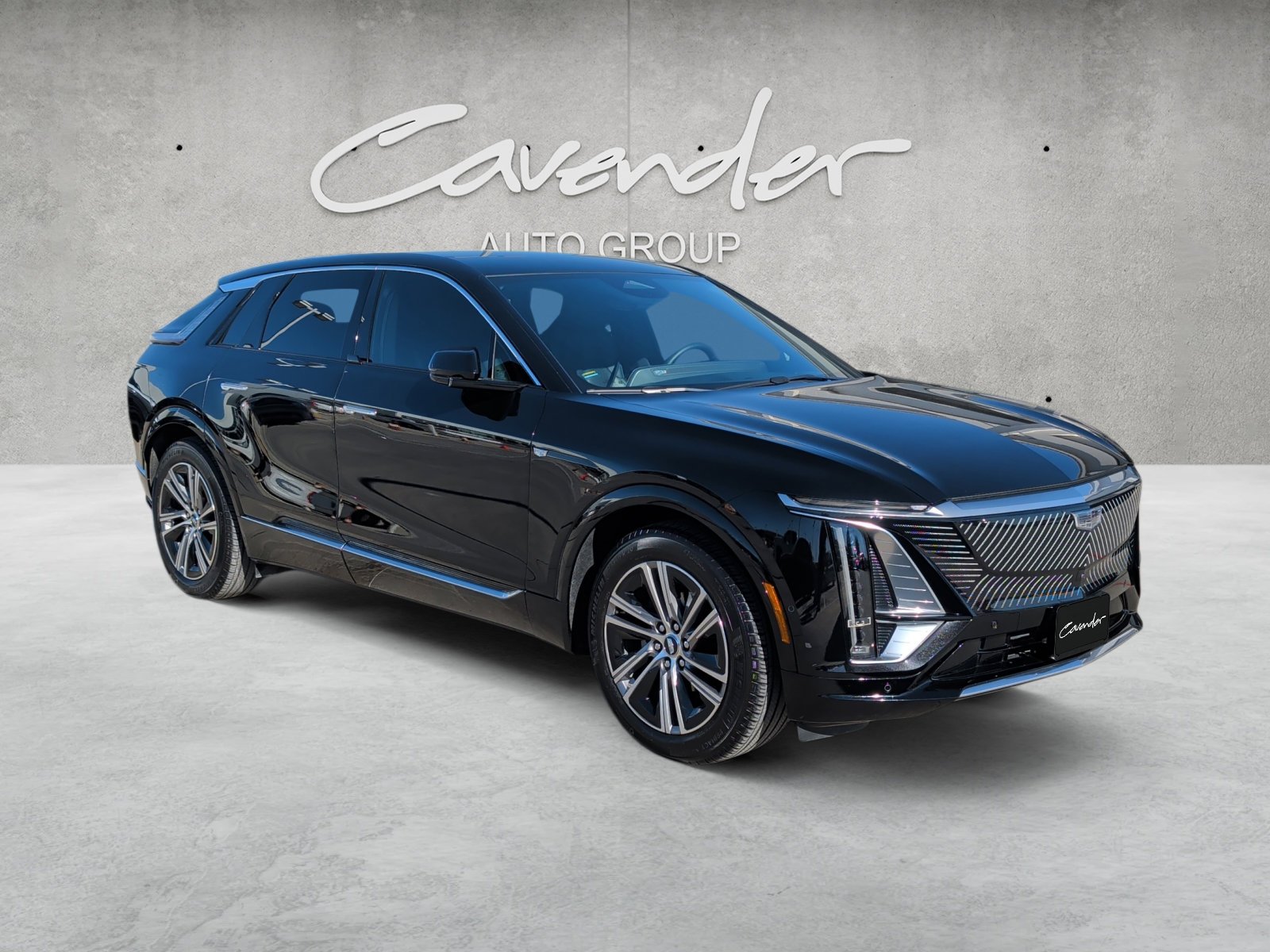 Used 2023 Cadillac LYRIQ Luxury with VIN 1GYKPPRL0PZ003605 for sale in San Antonio, TX