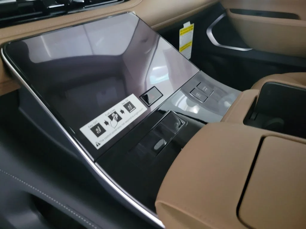 New 2027 DYNAMIC METAL INFINITI Luxe 2WD image 17