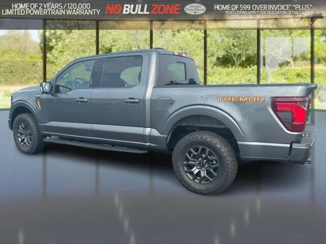 New 2026 Carbonized Gray Metallic Ford Tremor® image 25