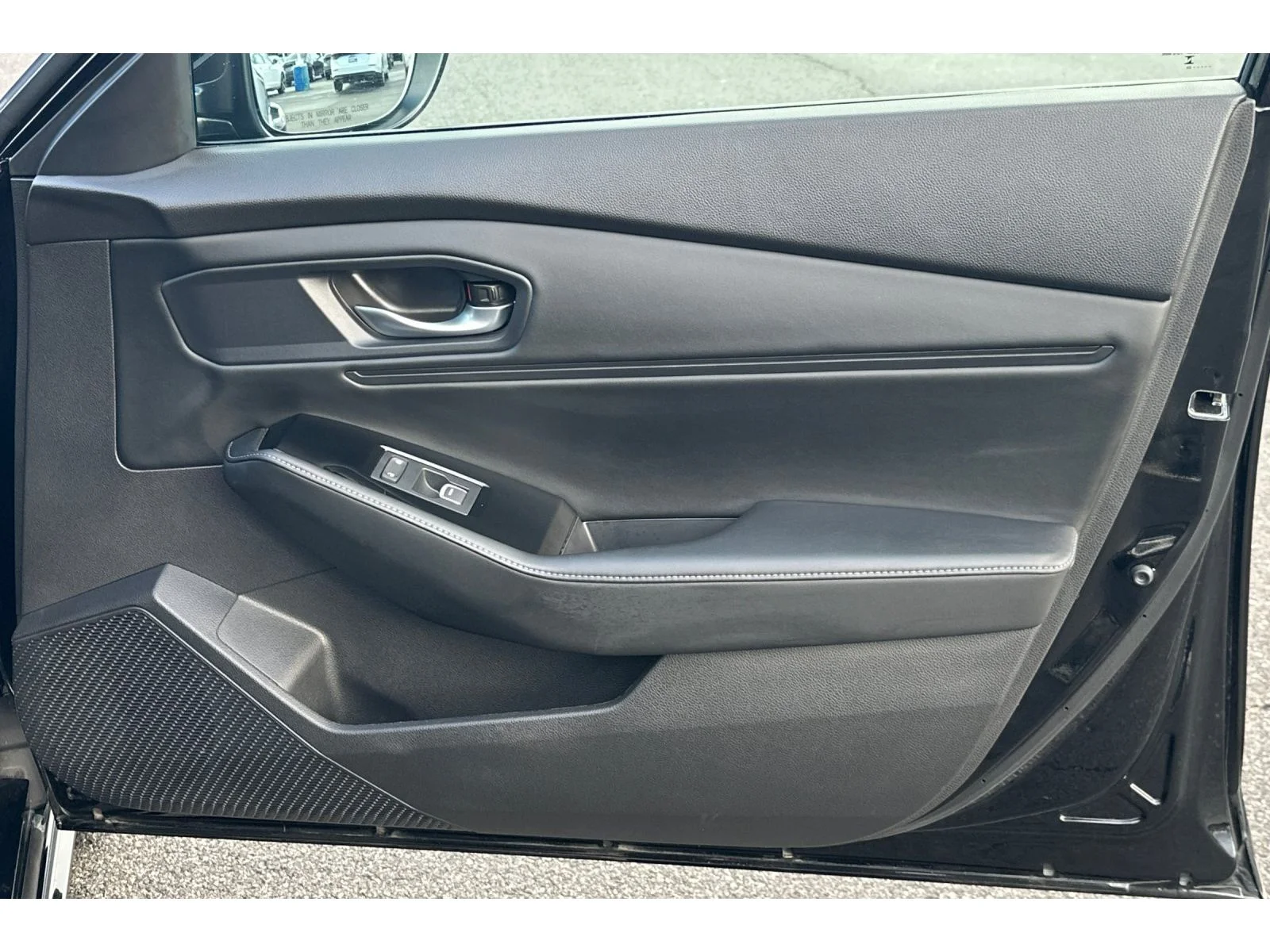 Used 2025 Crystal Black Pearl Honda Touring image 18