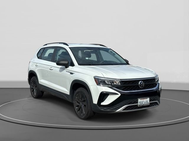 White 2022 Volkswagen Taos S FWD SUV / Crossover Front-Wheel Drive